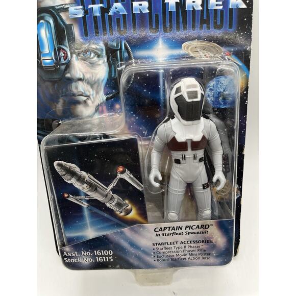 Captain Picard in Spacesuit Action Figure Star Trek First Contact Playmates 1996 - Picture 6 of 6